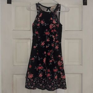Rewind juniors dress. Navy with flowers
